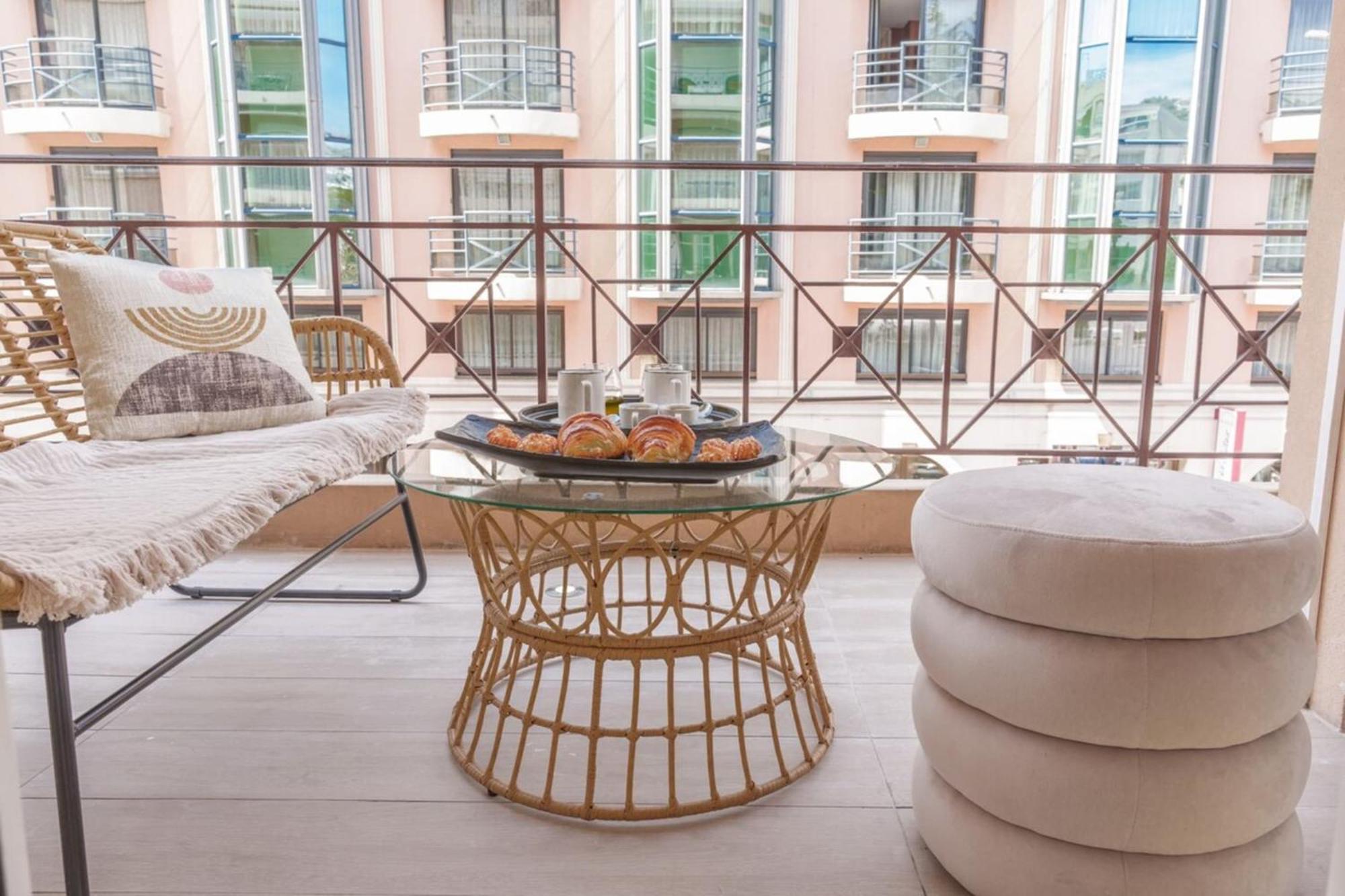 Le Maubourg - Hypercentre - 150m Croisette - Ac Apartment *