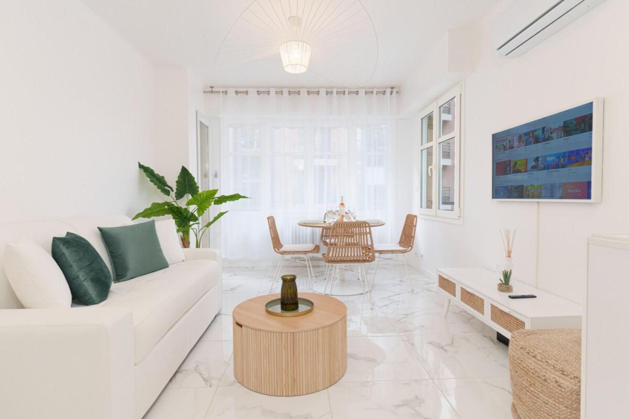 Apartment Le Maubourg - Hypercentre - 150m Croisette - Ac *