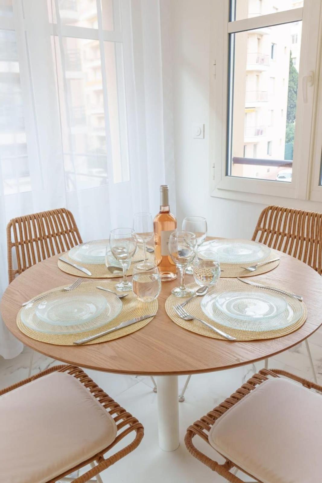Apartment Le Maubourg - Hypercentre - 150m Croisette - Ac Cannes